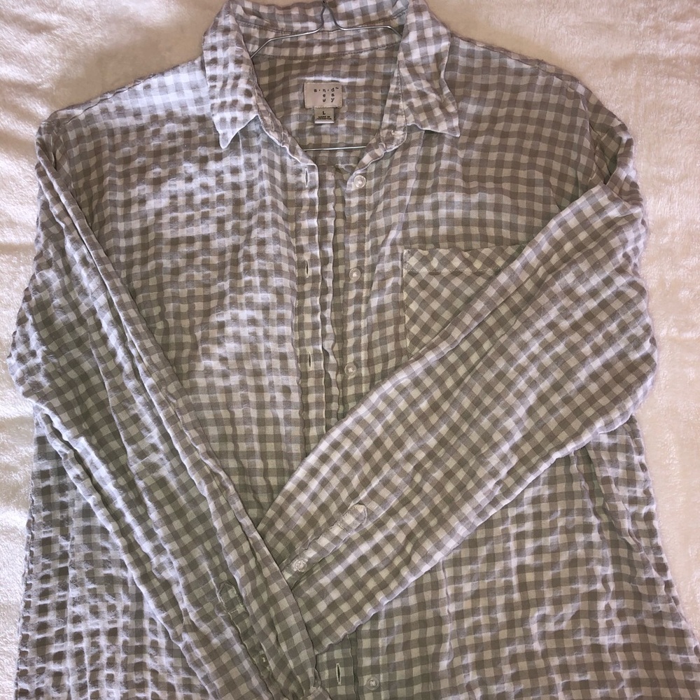 Adorable waffle button up - perfect for fall!
